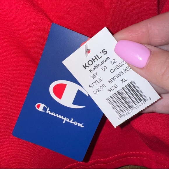 NWT CHAMPION Script Spell Out Logo Tee T-Shirt Red Boys Size XL - Picture 10 of 10